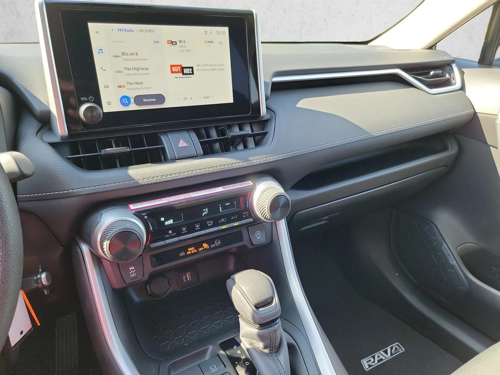 2024 Toyota ToyotaRAV4, photo 19