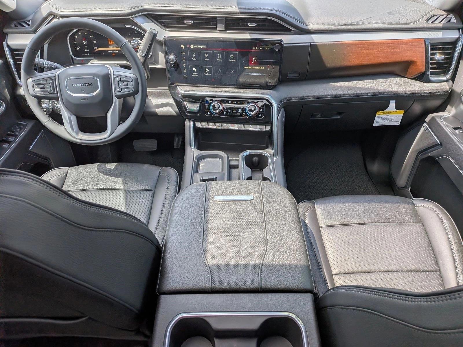 Thumbnail: 2026 GMC Sierra 2500 - 3