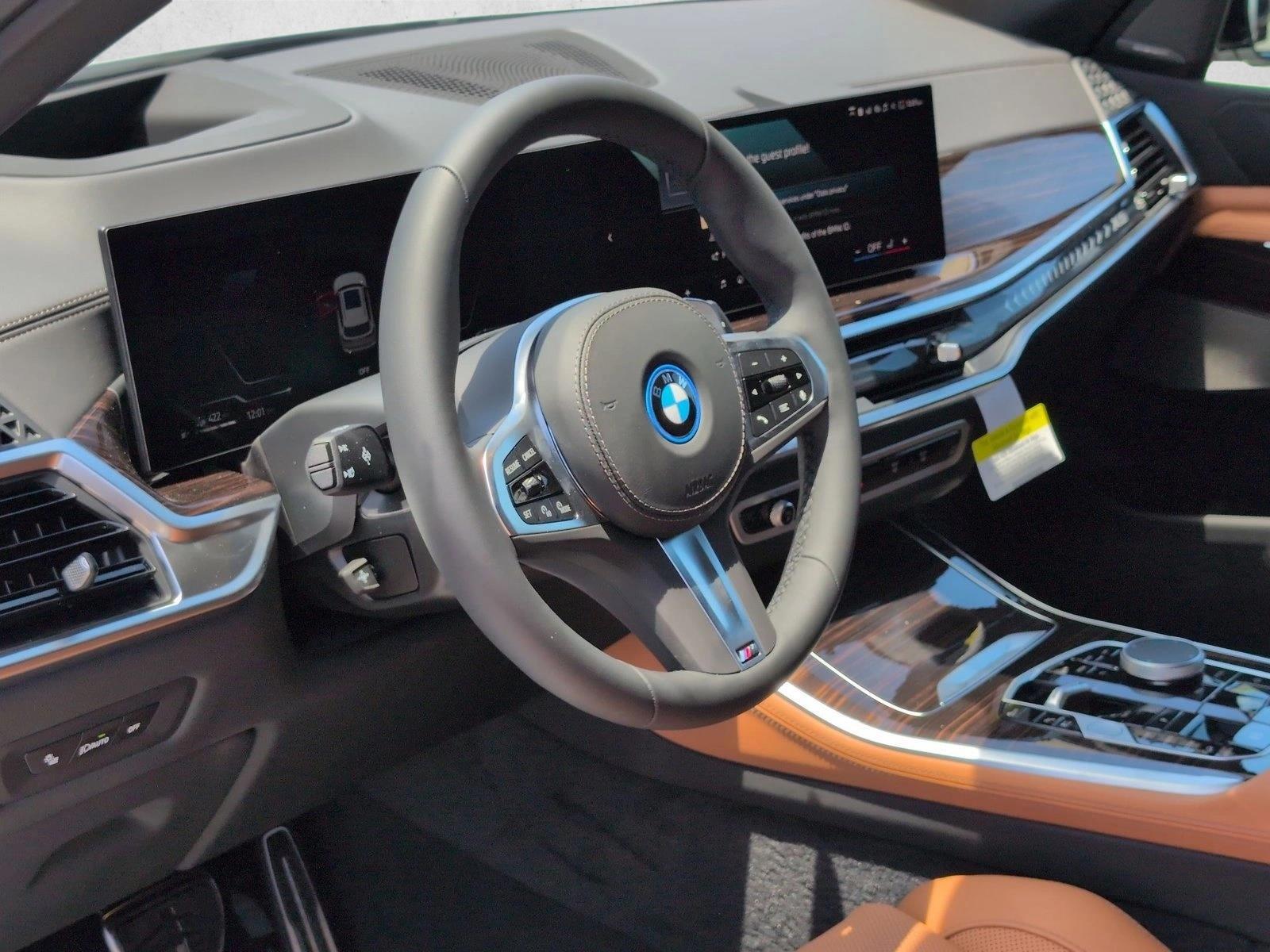 Thumbnail: 2026 BMW X5 - 3