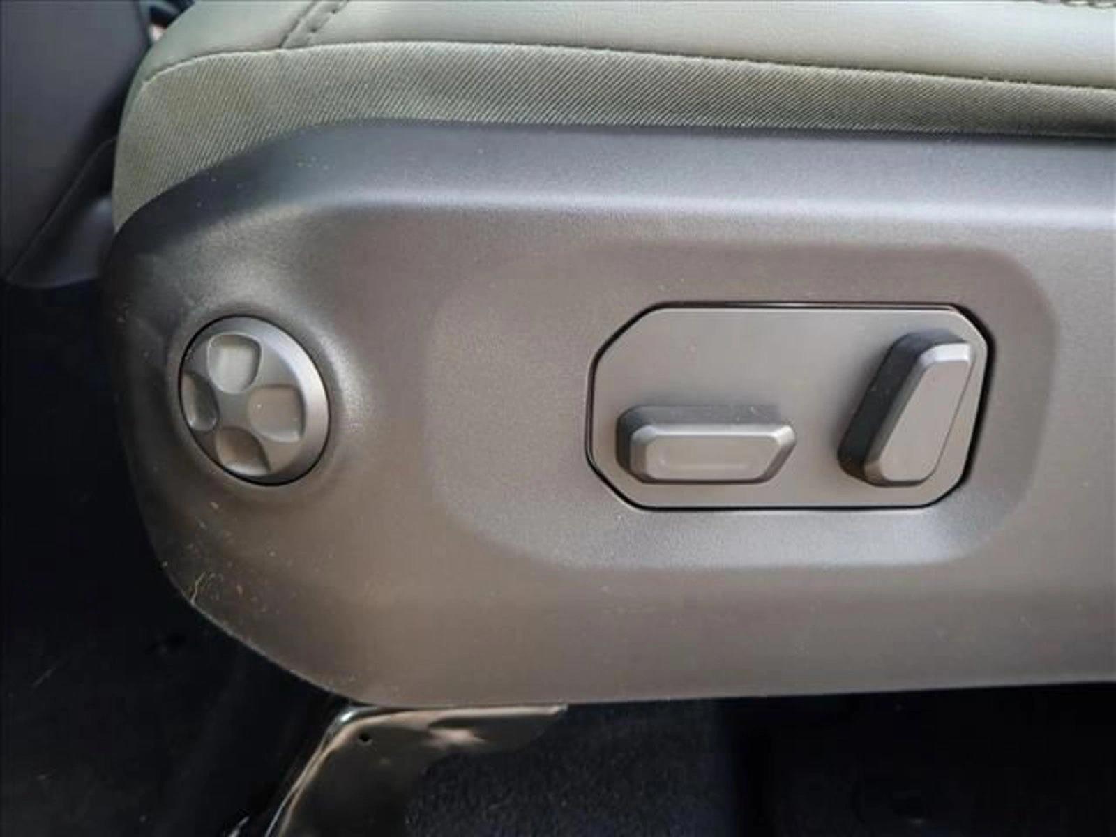 Thumbnail: 2026 Jeep Gladiator - 3