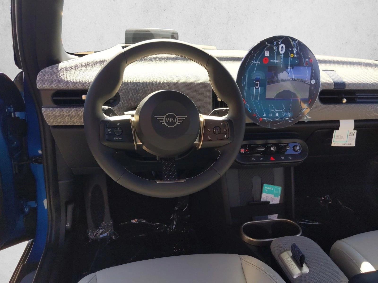 Thumbnail: 2027 MINI Cooper Hardtop - 3