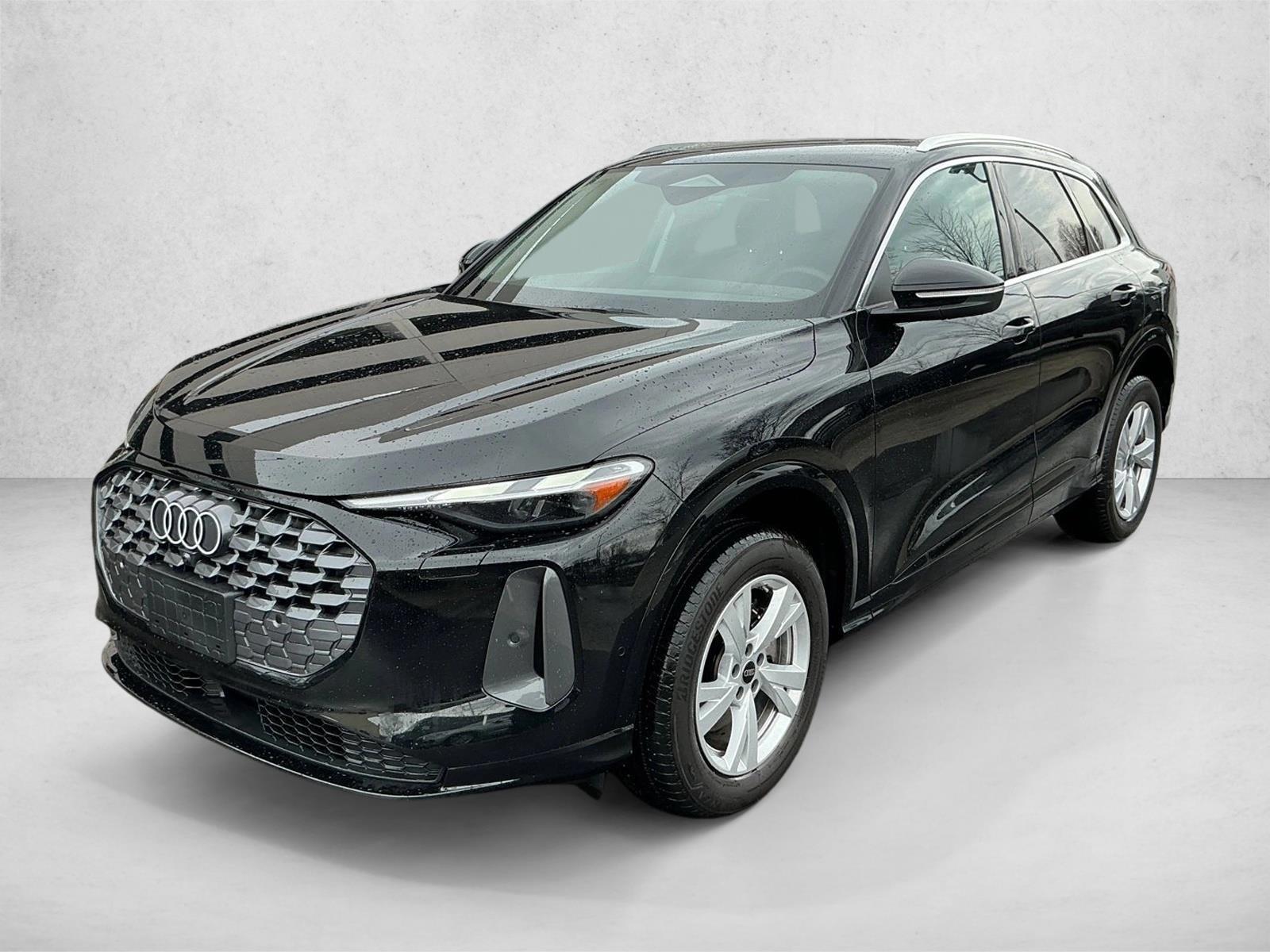 Thumbnail: 2025 Audi Q5 - 1