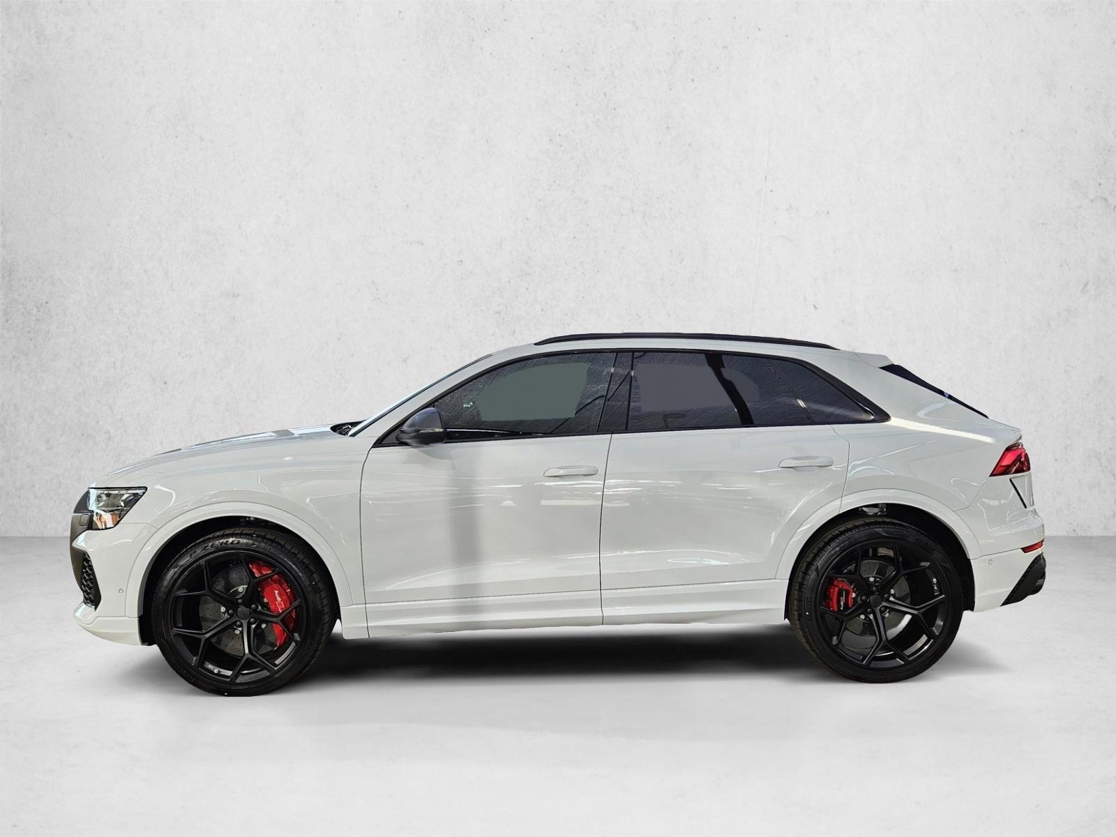 Thumbnail: 2026 Audi RS Q8 - 2