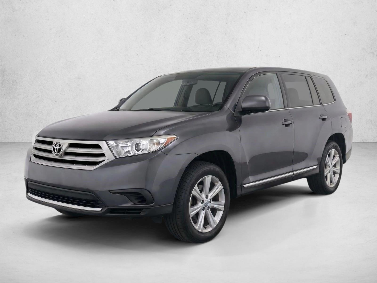 Thumbnail: 2013 Toyota Highlander - 1