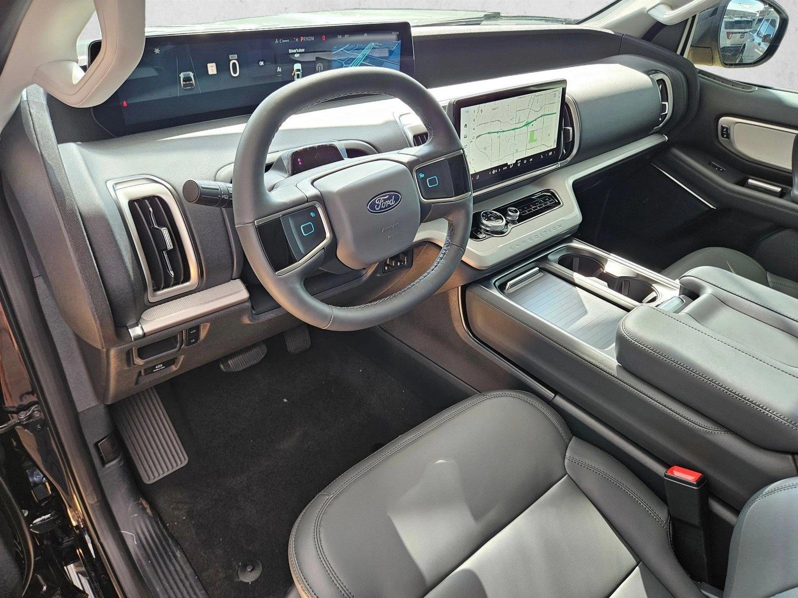 Thumbnail: 2026 Ford Expedition - 3