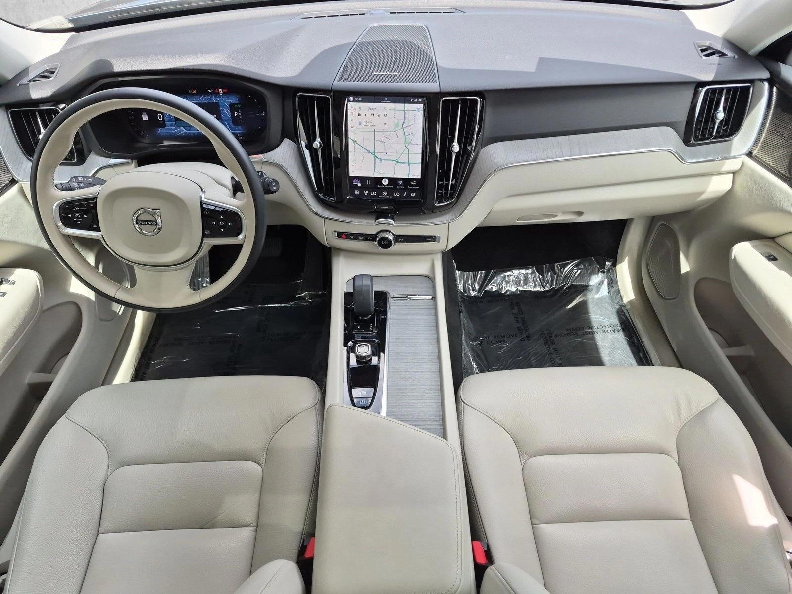 Thumbnail: 2024 Volvo XC60 - 4