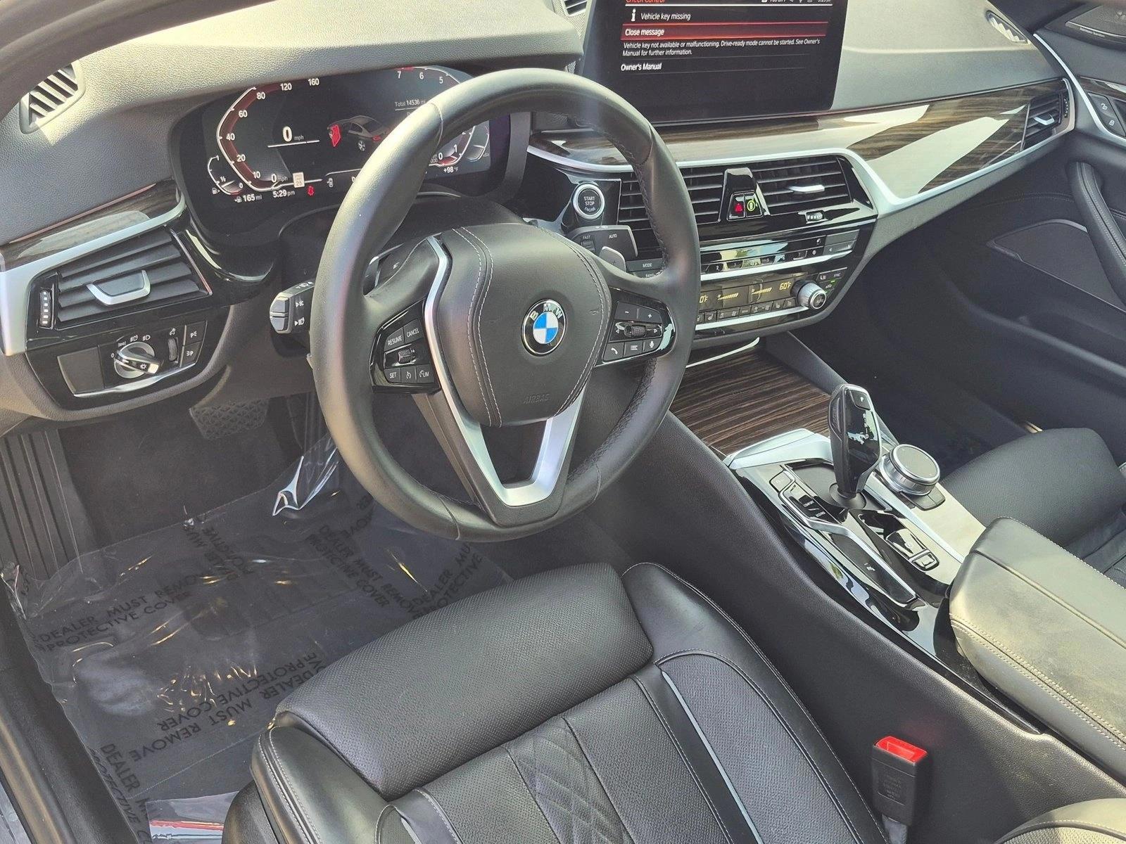 Thumbnail: 2023 BMW 5 Series - 3