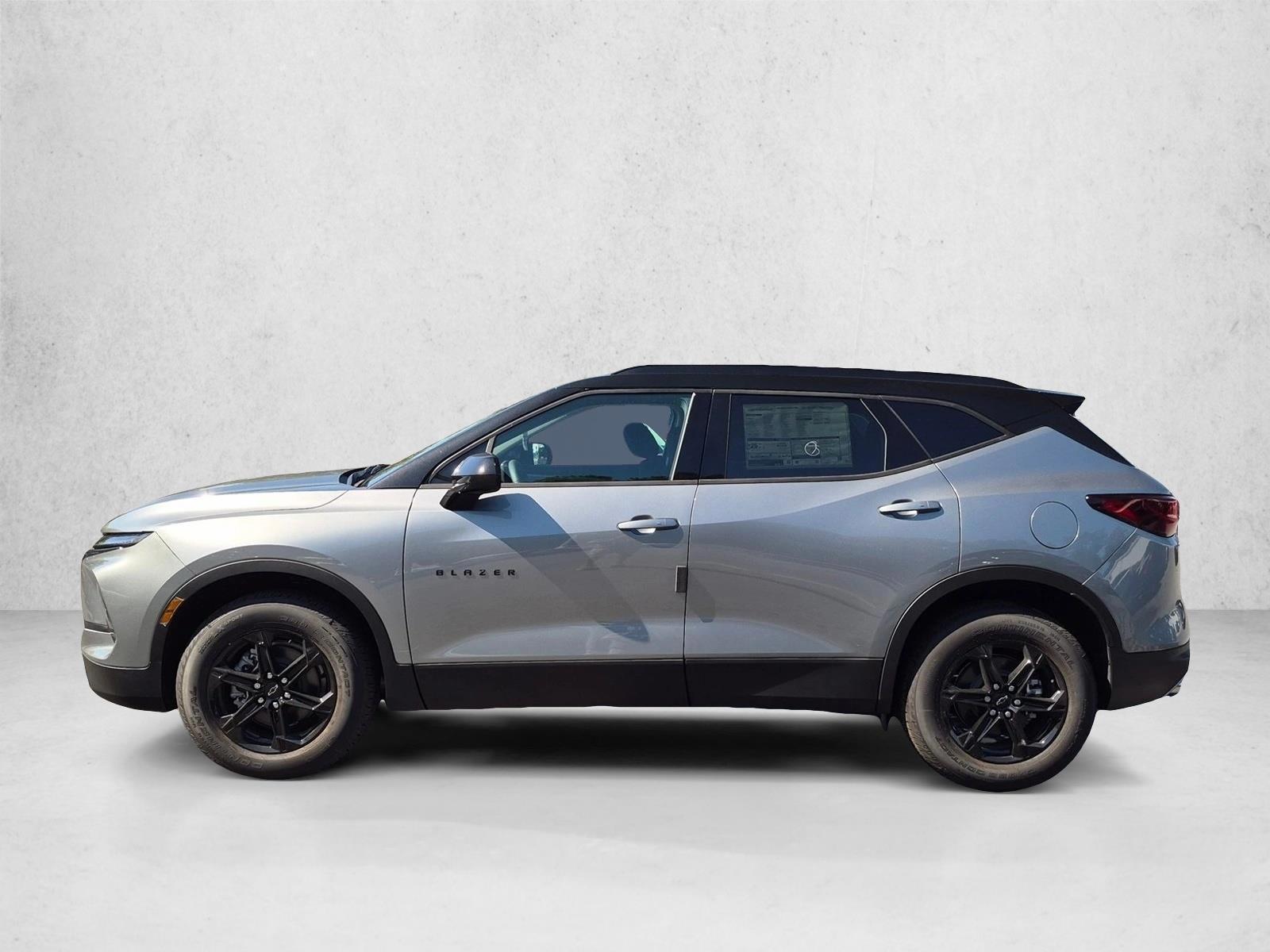 Thumbnail: 2026 Chevrolet Blazer - 2