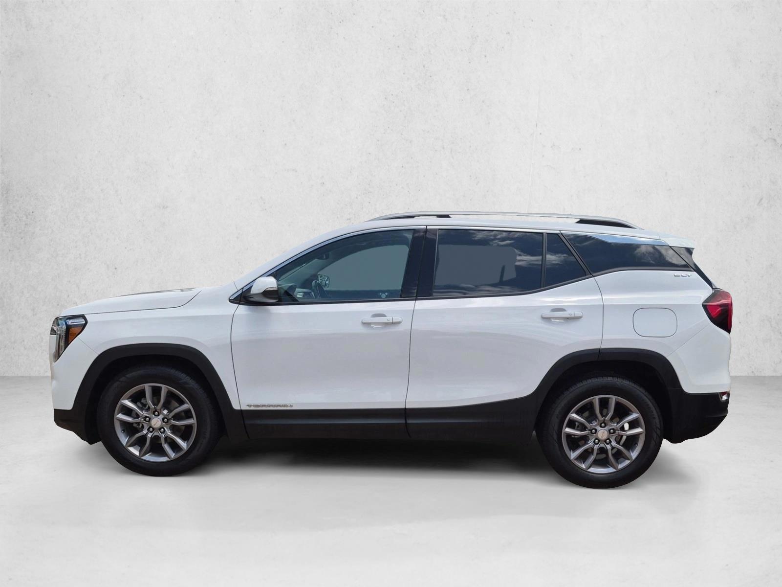 Thumbnail: 2022 GMC Terrain - 2