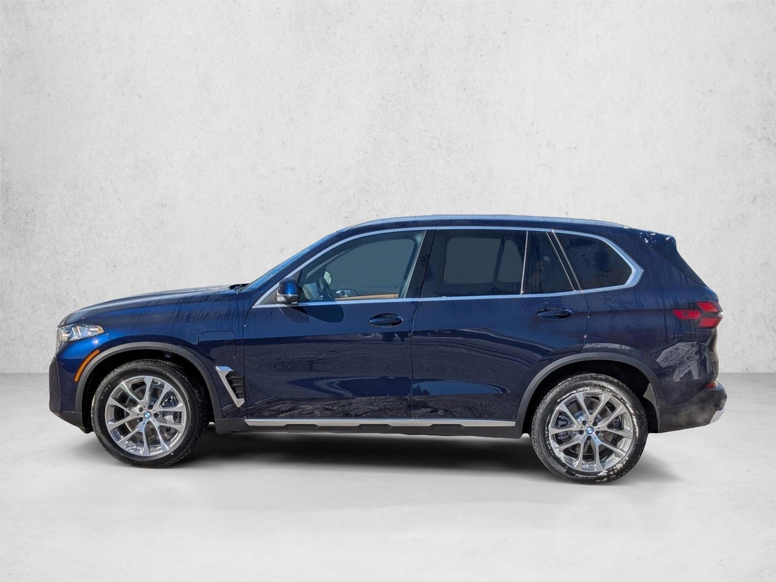 Thumbnail: 2026 BMW X5 - 2
