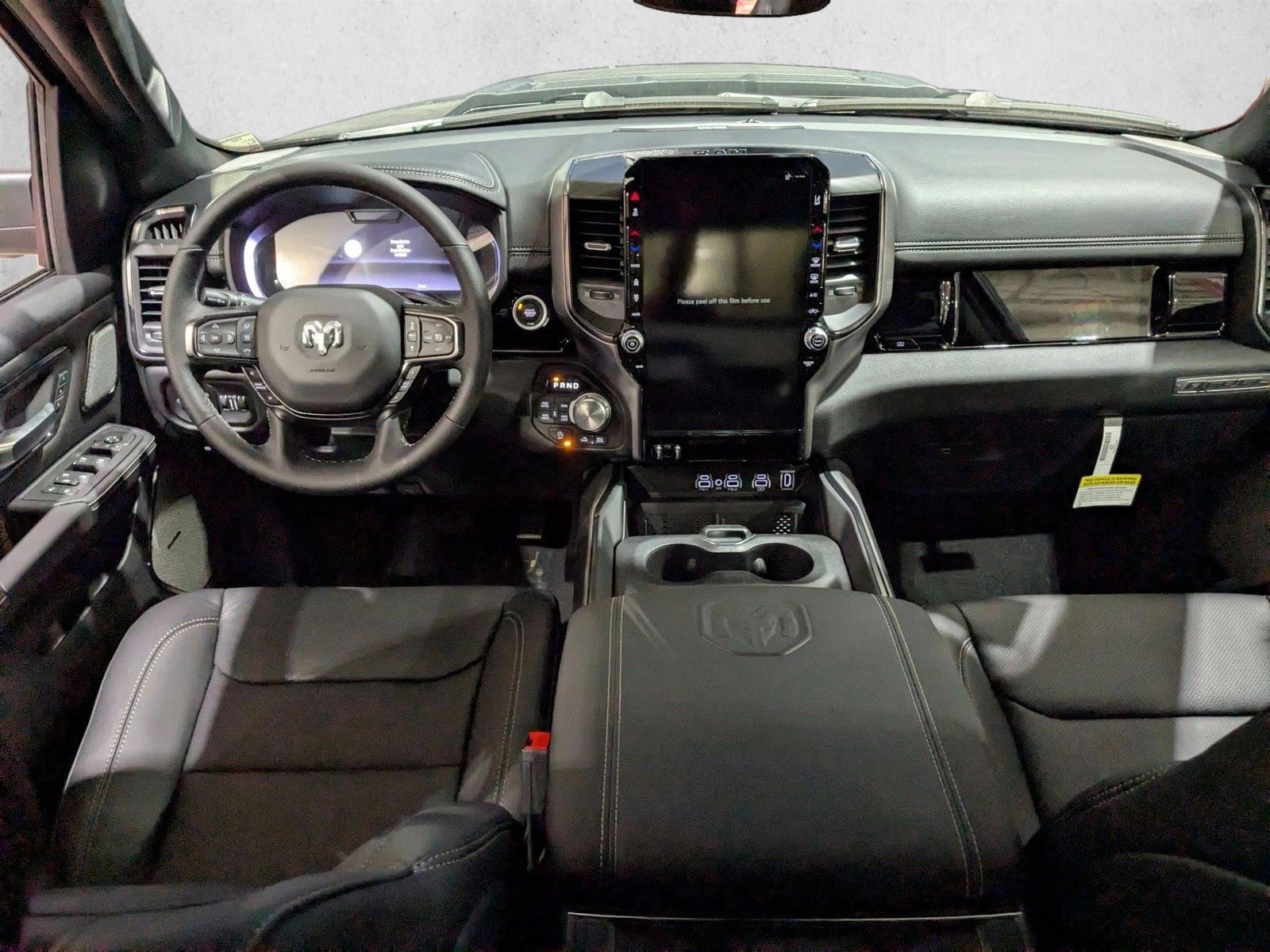 Thumbnail: 2026 RAM 1500 - 3