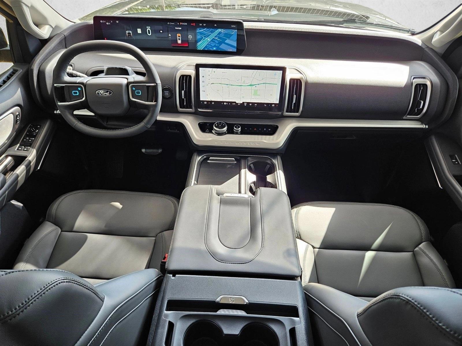 Thumbnail: 2026 Ford Expedition - 4