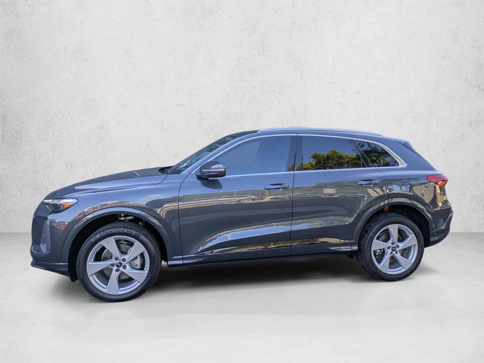 Thumbnail: 2026 Audi Q5 - 2