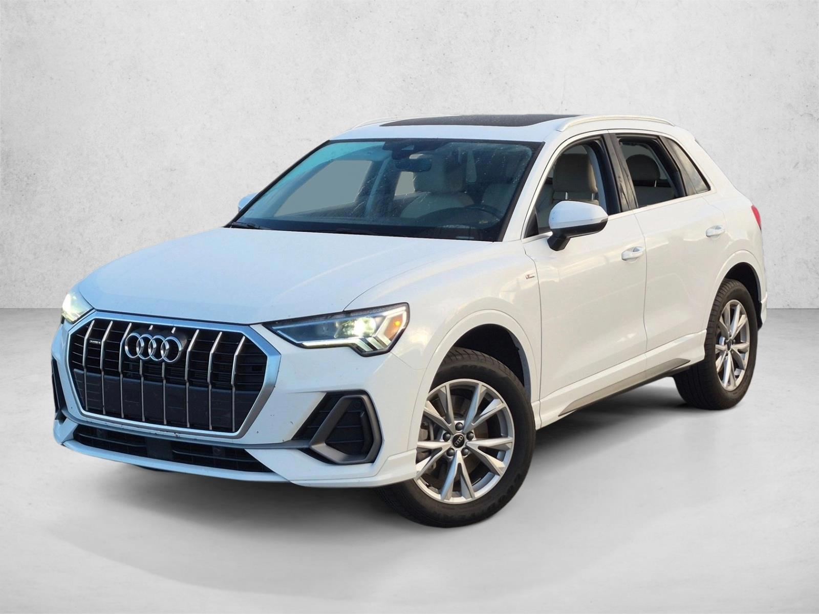 Thumbnail: 2024 Audi Q3 - 1