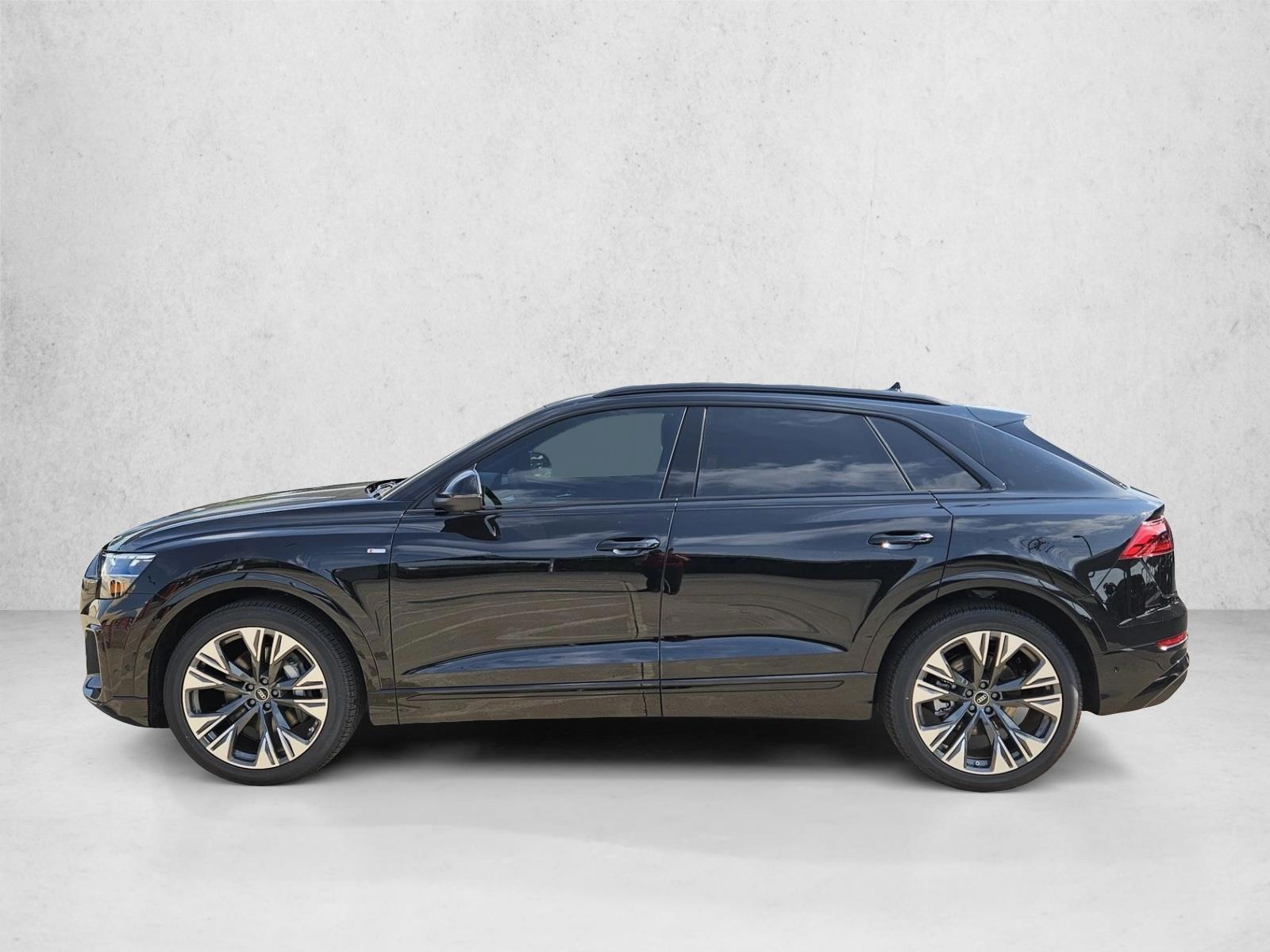 Thumbnail: 2026 Audi Q8 - 2