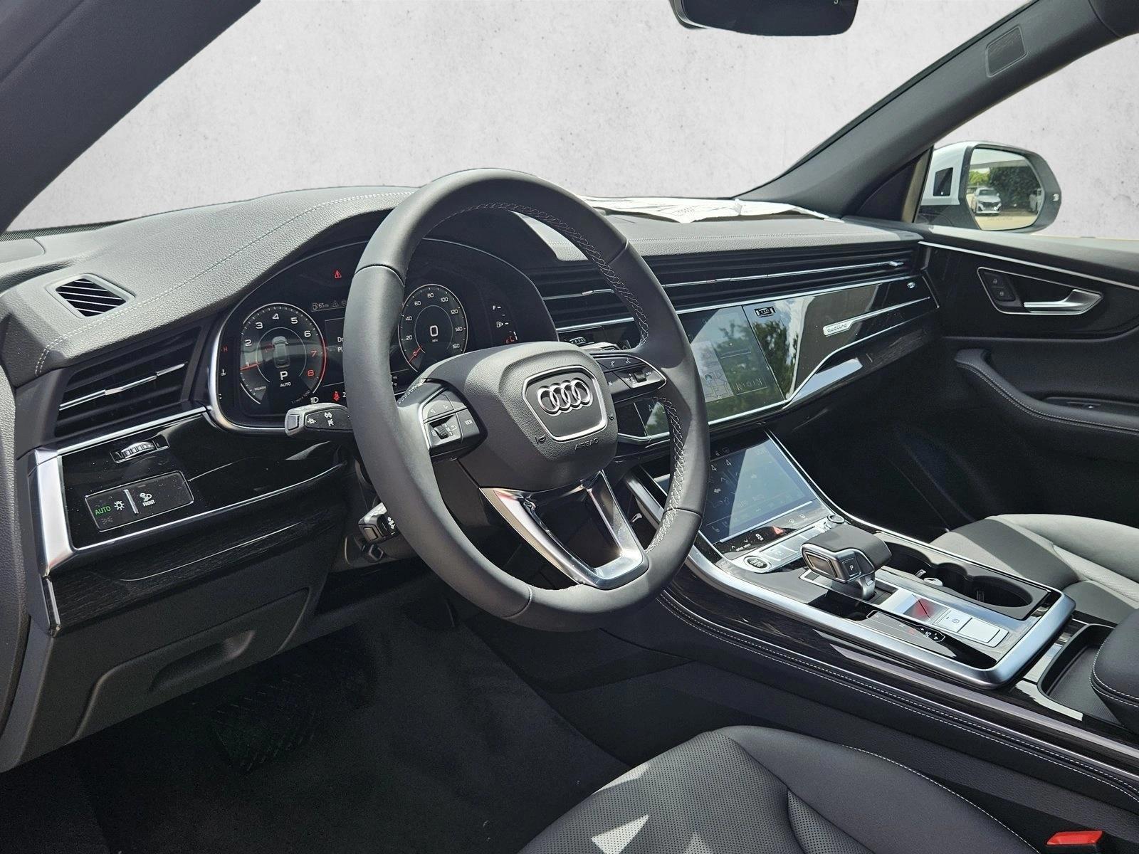 Thumbnail: 2026 Audi Q8 - 3