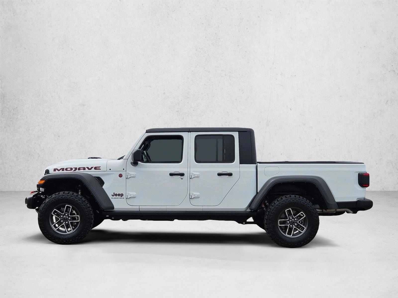 Thumbnail: 2024 Jeep Gladiator - 2