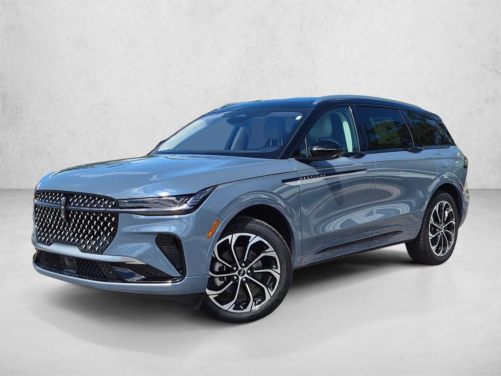 Thumbnail: 2026 Lincoln Nautilus - 1