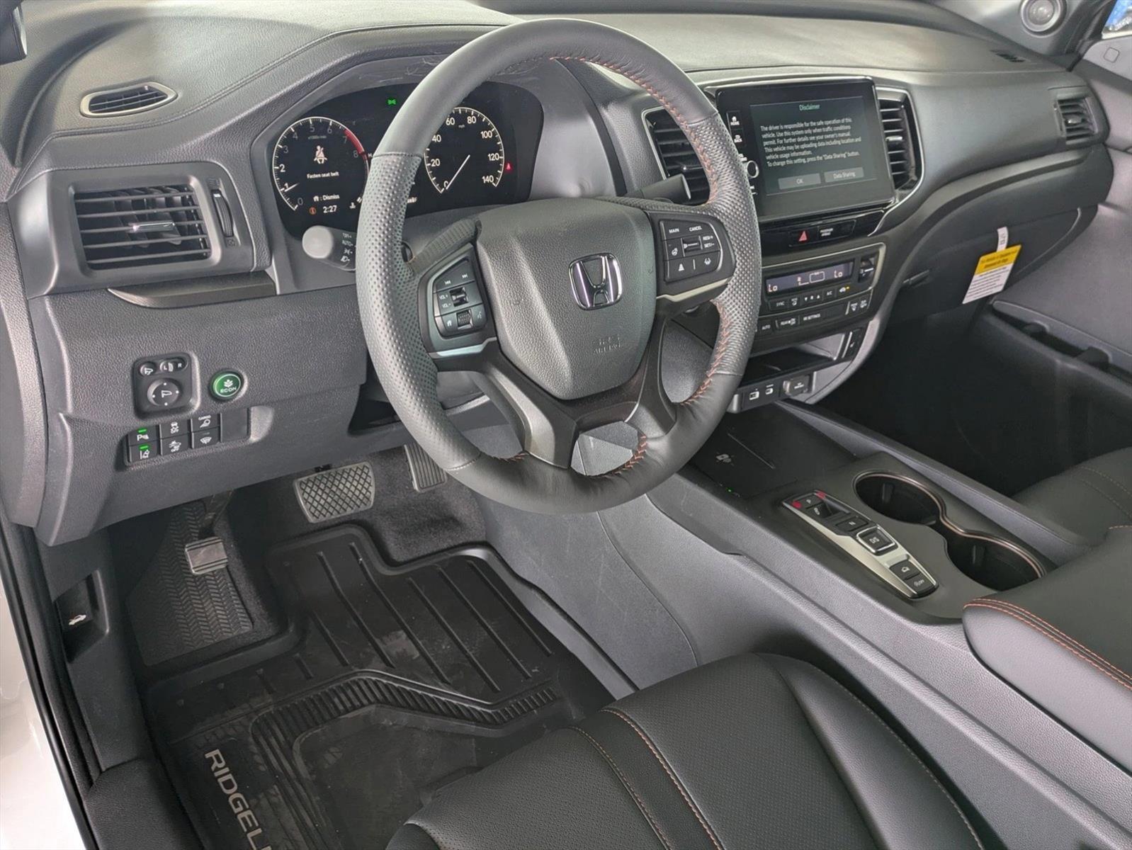 Thumbnail: 2026 Honda Ridgeline - 3