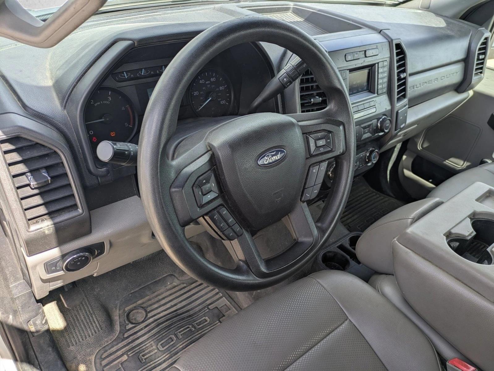 Thumbnail: 2019 Ford F-350 - 3
