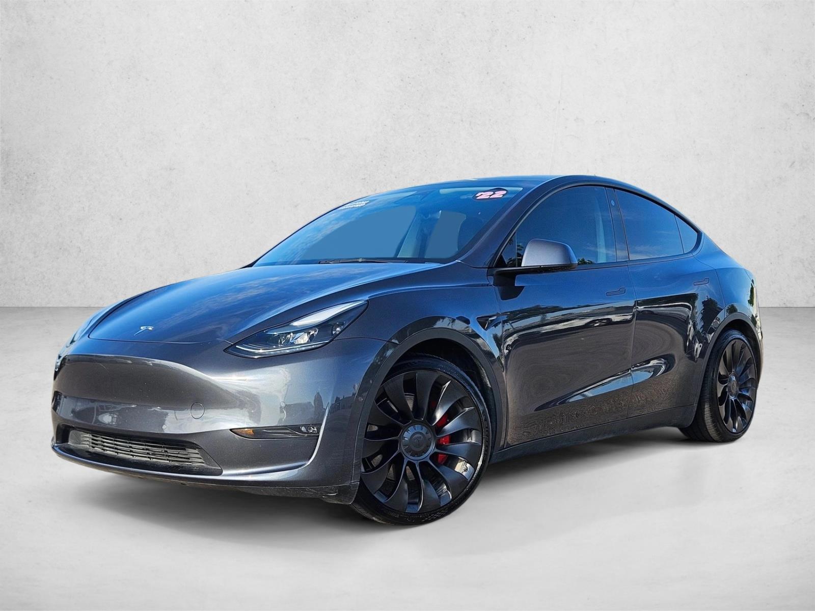 2022 Tesla Model Y Performance Dual Motor All-Wheel Drive's photo