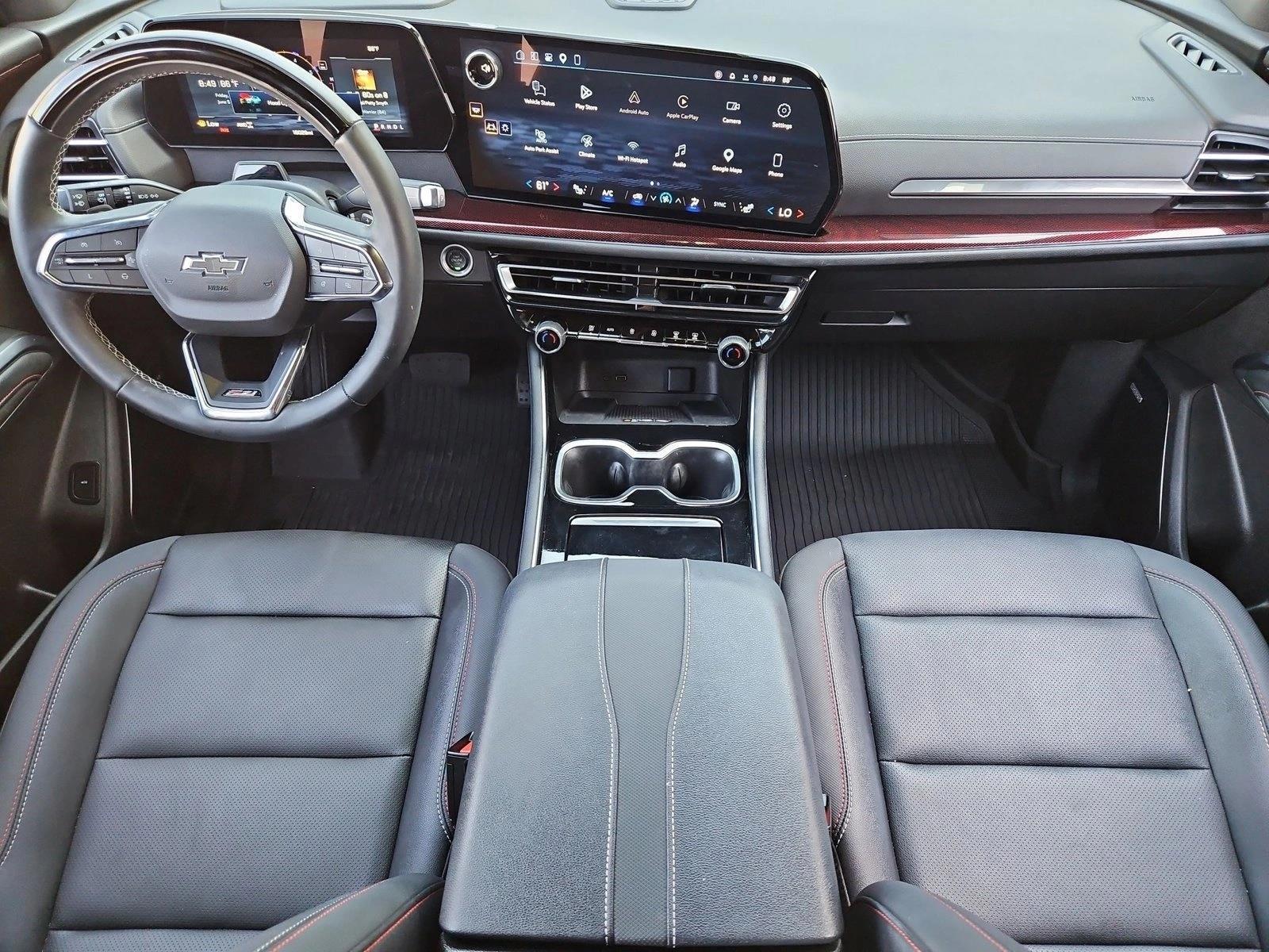 Thumbnail: 2025 Chevrolet Traverse - 4