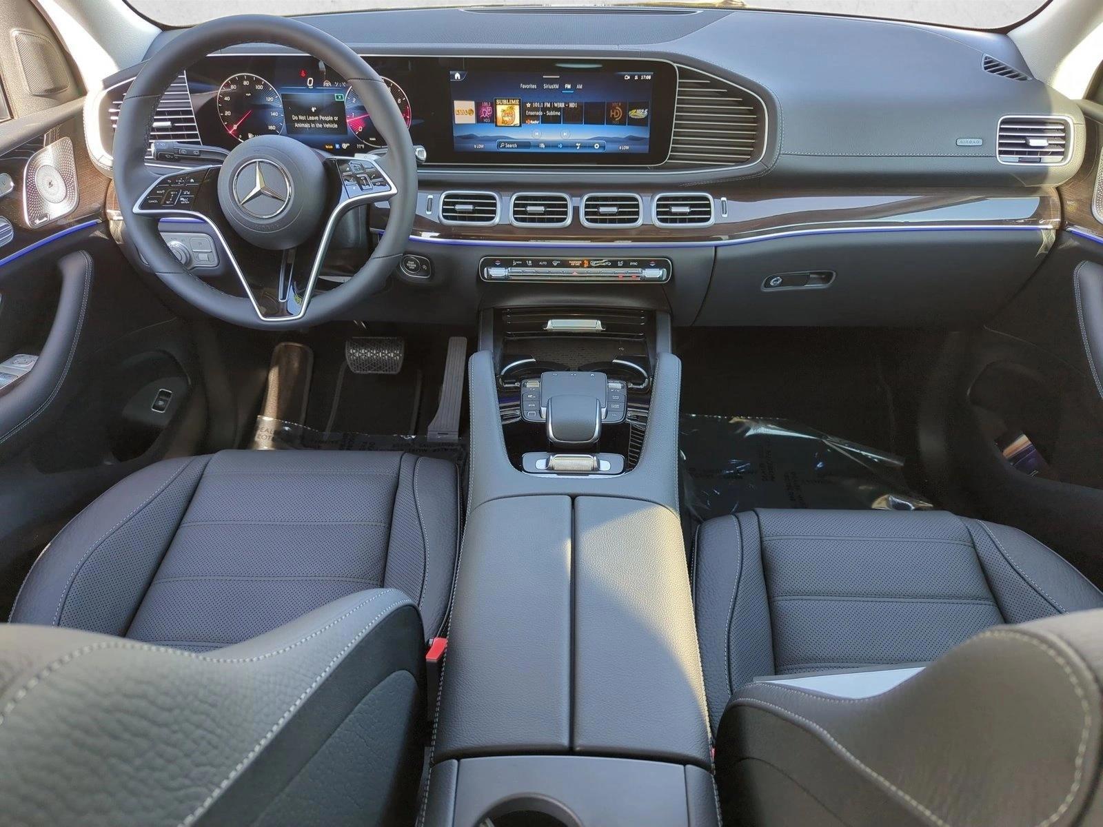Thumbnail: 2026 Mercedes-Benz GLS - 4