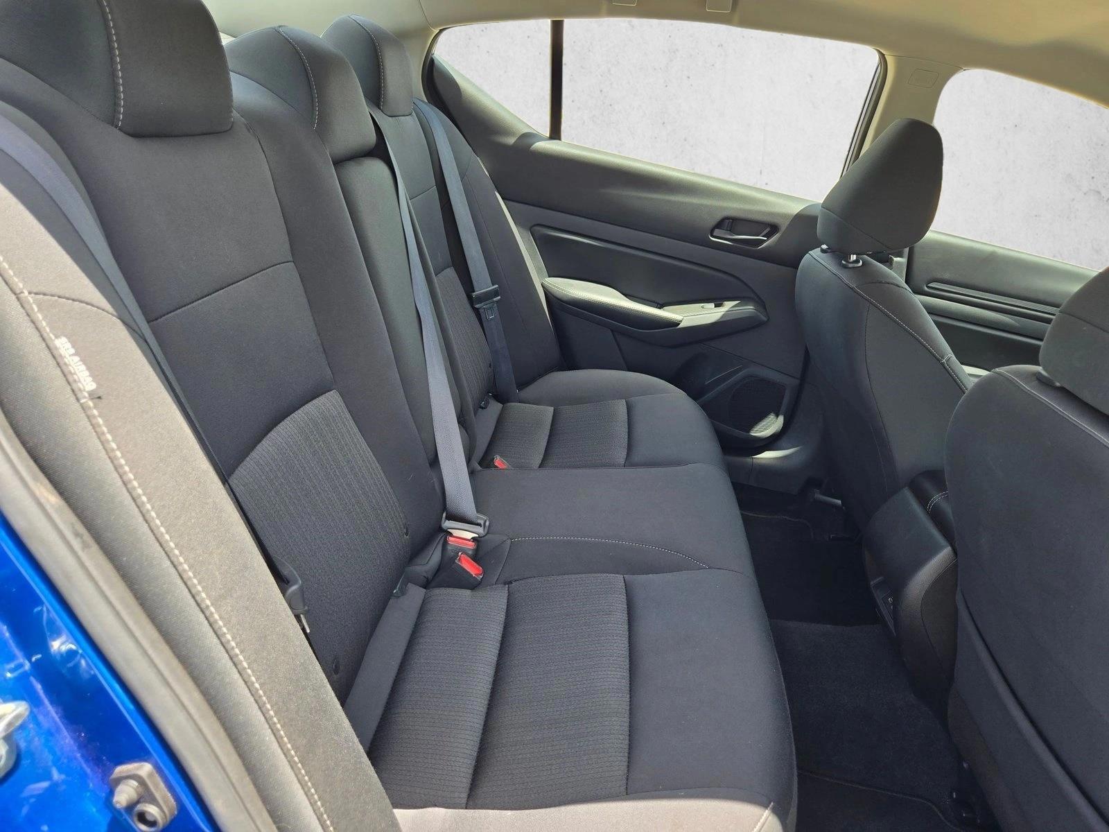 2025 Nissan Altima SV - Photo 18