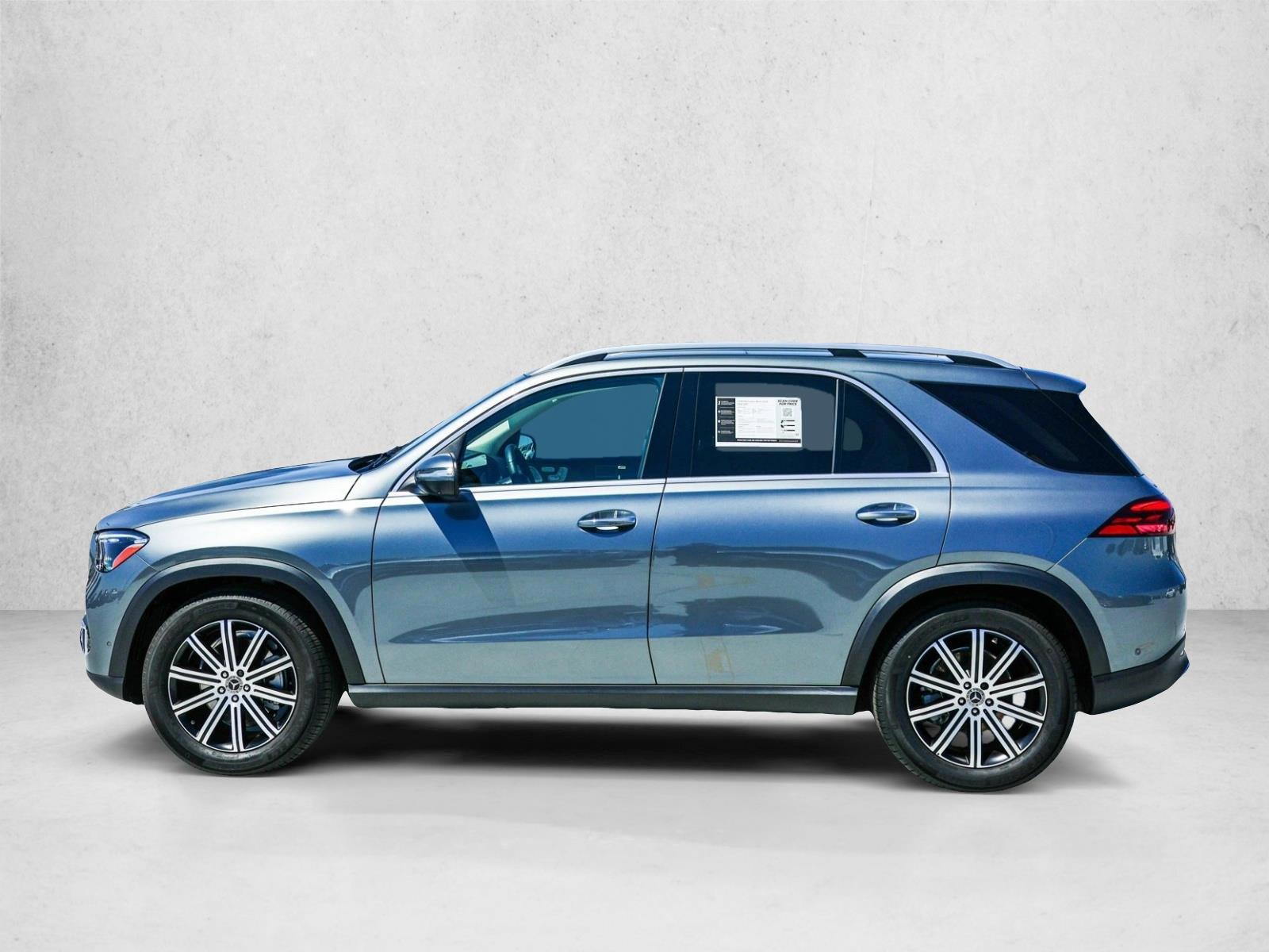 Thumbnail: 2026 Mercedes-Benz GLE - 2