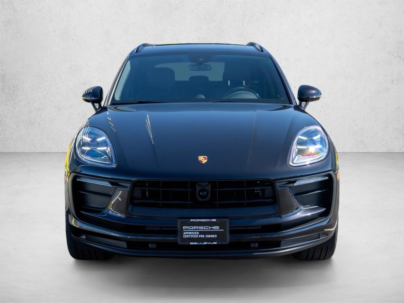 Thumbnail: 2026 Porsche Macan - 1