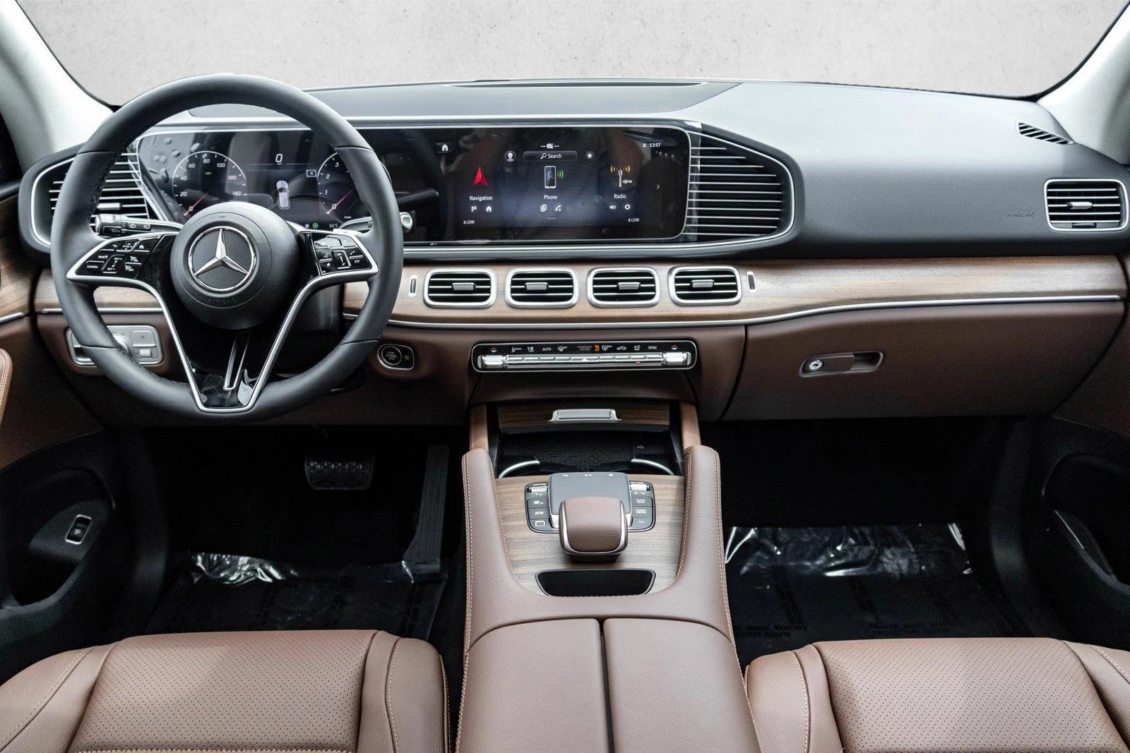 Thumbnail: 2026 Mercedes-Benz GLE - 4