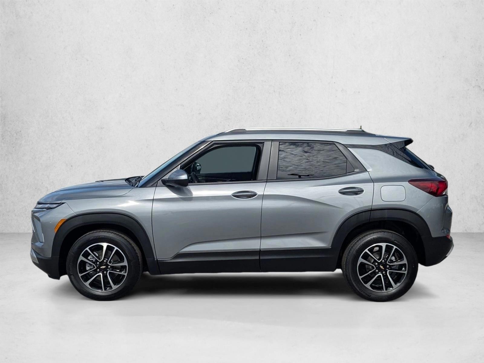 Thumbnail: 2026 Chevrolet TrailBlazer - 2