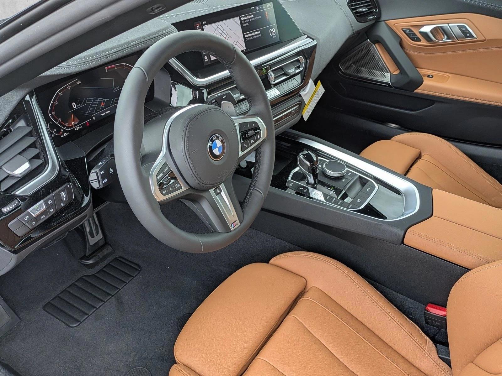Thumbnail: 2026 BMW Z4 - 3