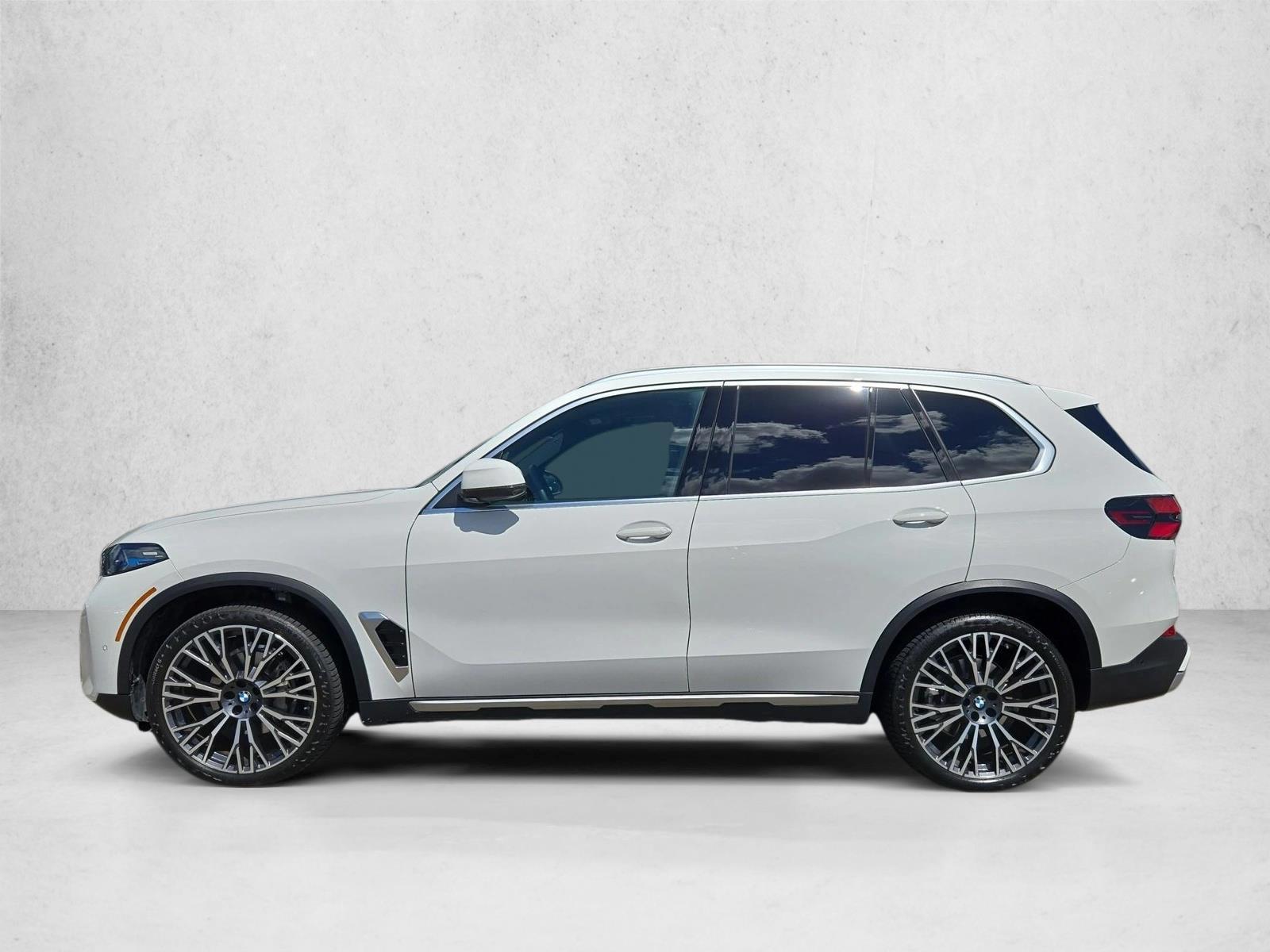 Thumbnail: 2026 BMW X5 - 2
