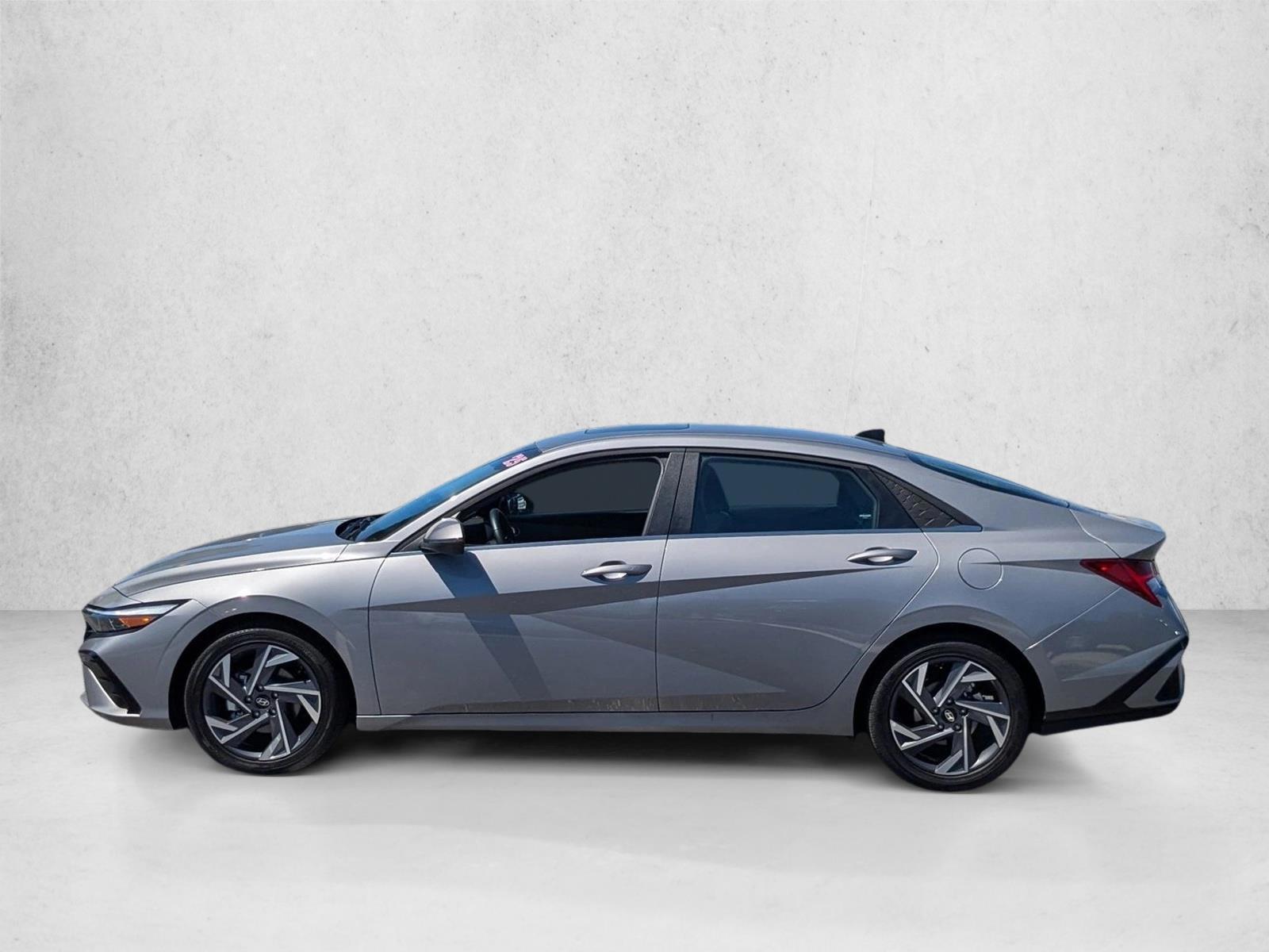 Thumbnail: 2025 Hyundai Elantra - 2