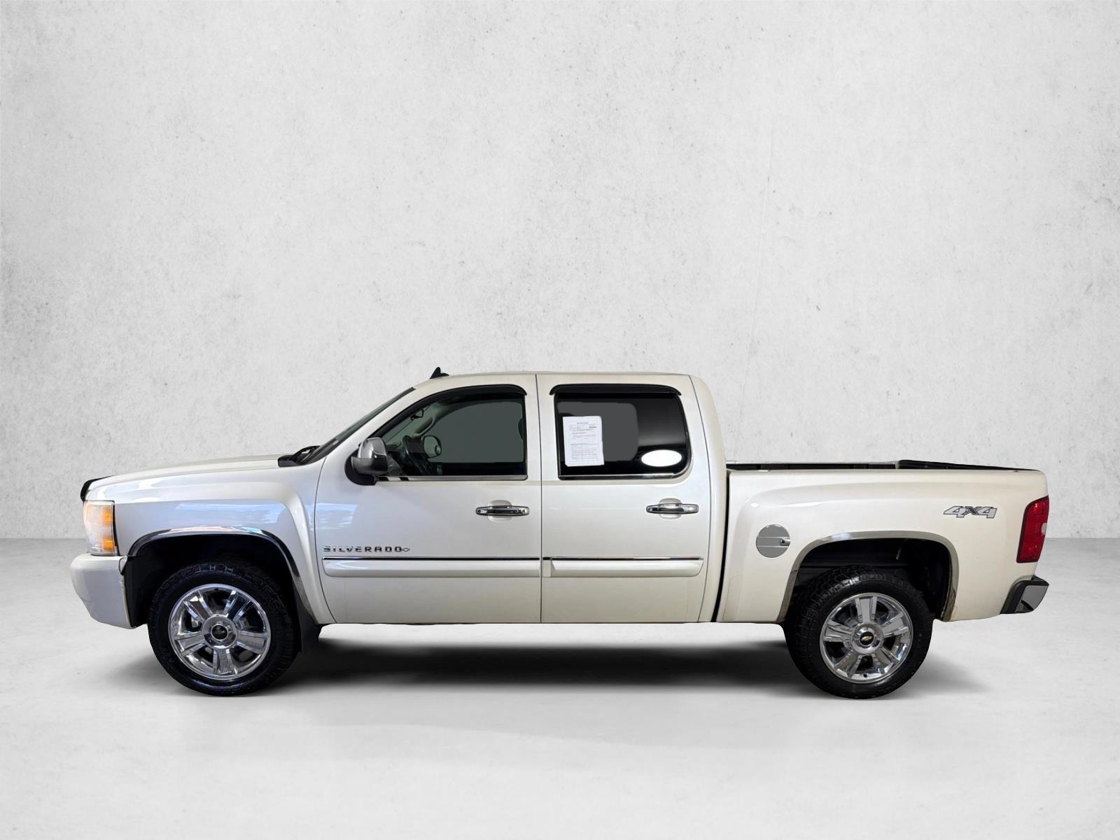 Thumbnail: 2011 Chevrolet Silverado 1500 - 2