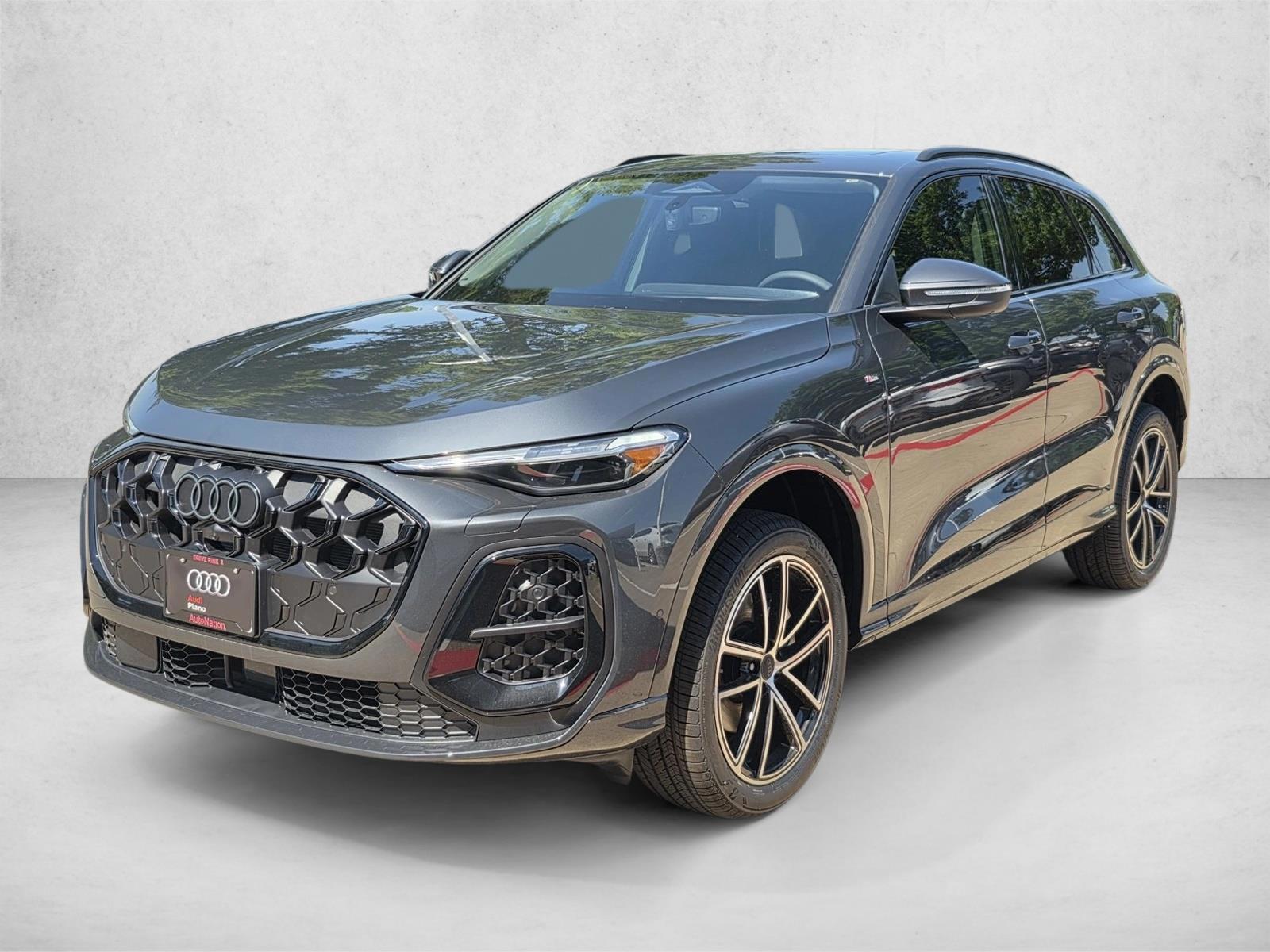 Thumbnail: 2026 Audi Q5 - 1