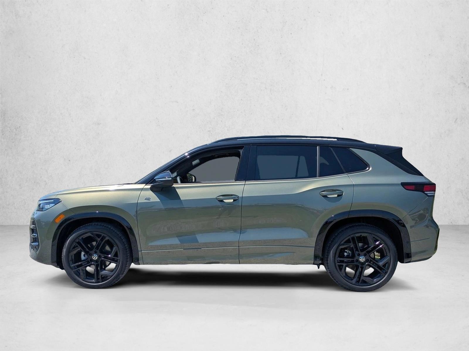 Thumbnail: 2026 Volkswagen Tiguan - 2
