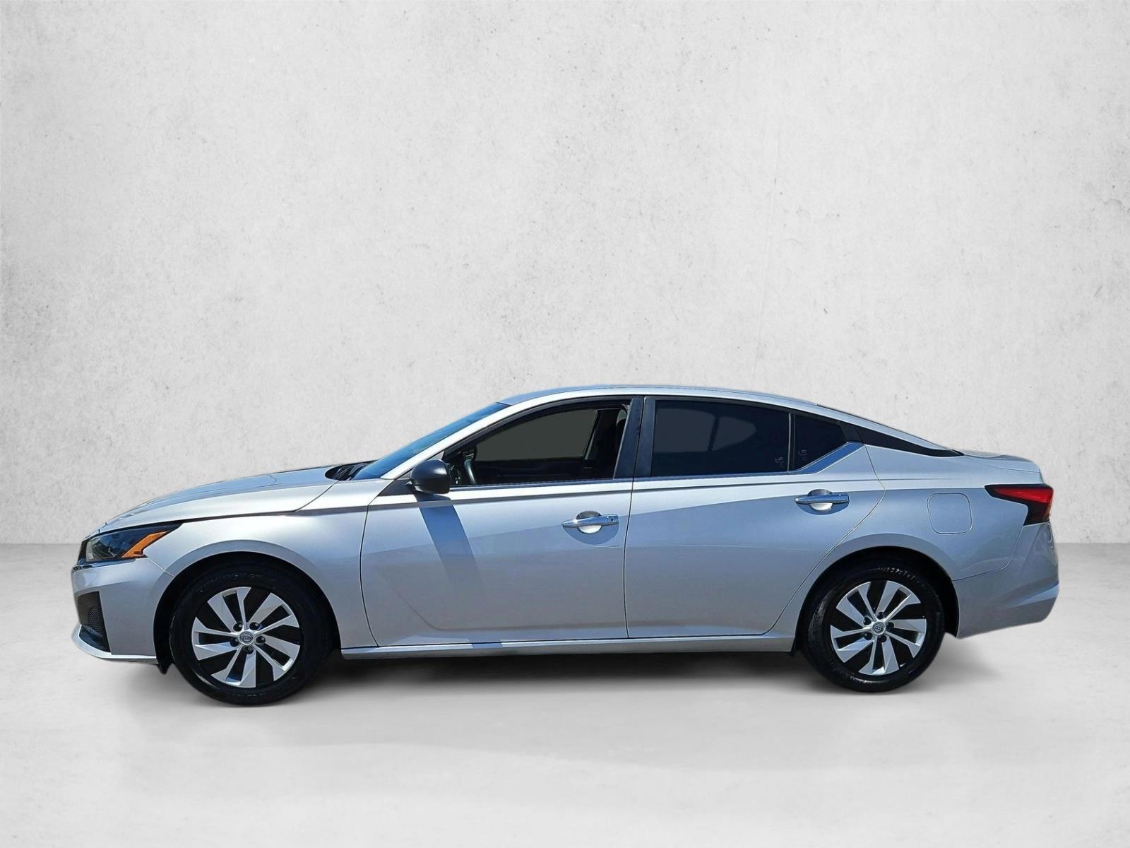 Thumbnail: 2024 Nissan Altima - 2
