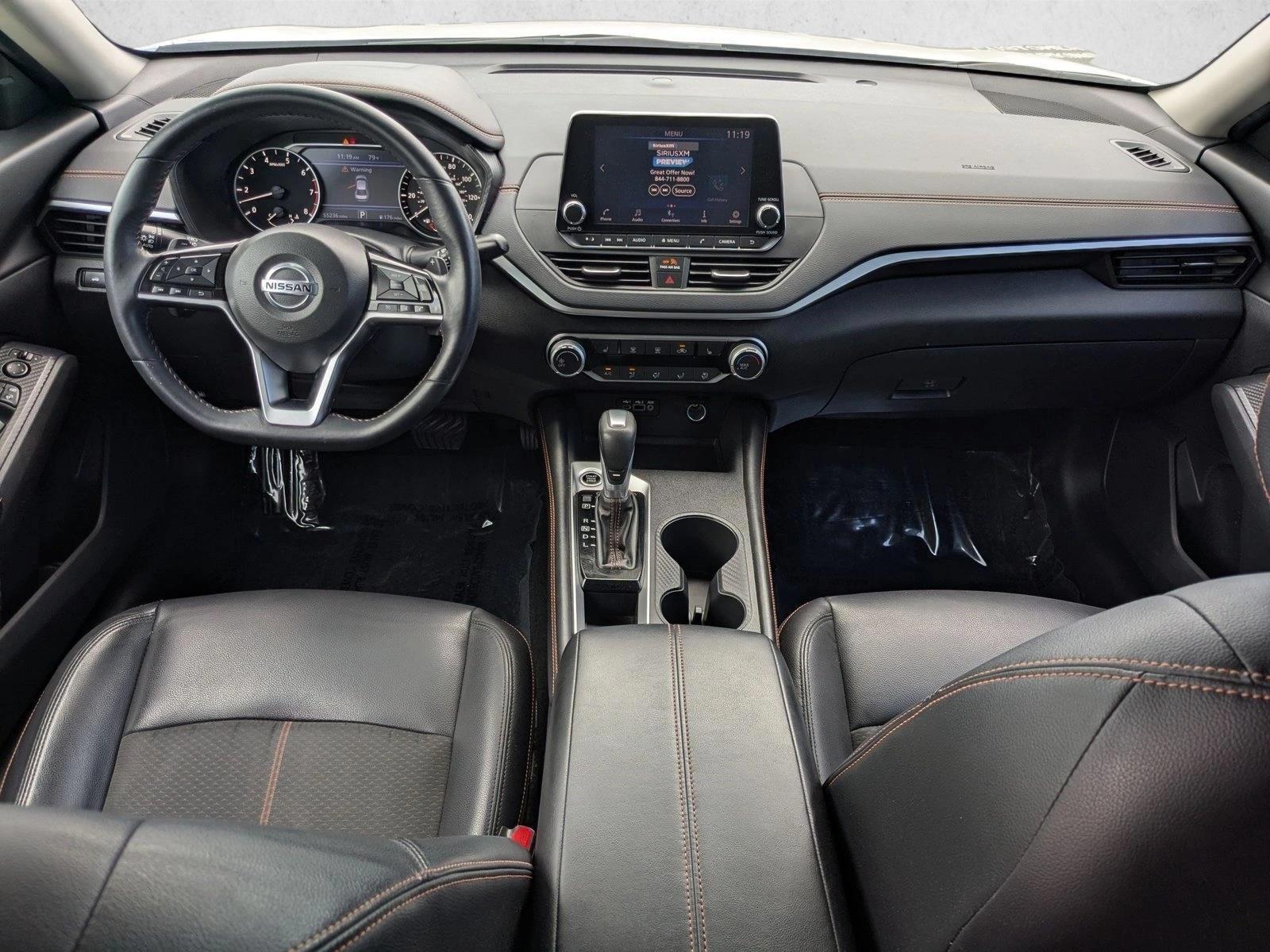 Thumbnail: 2019 Nissan Altima - 3
