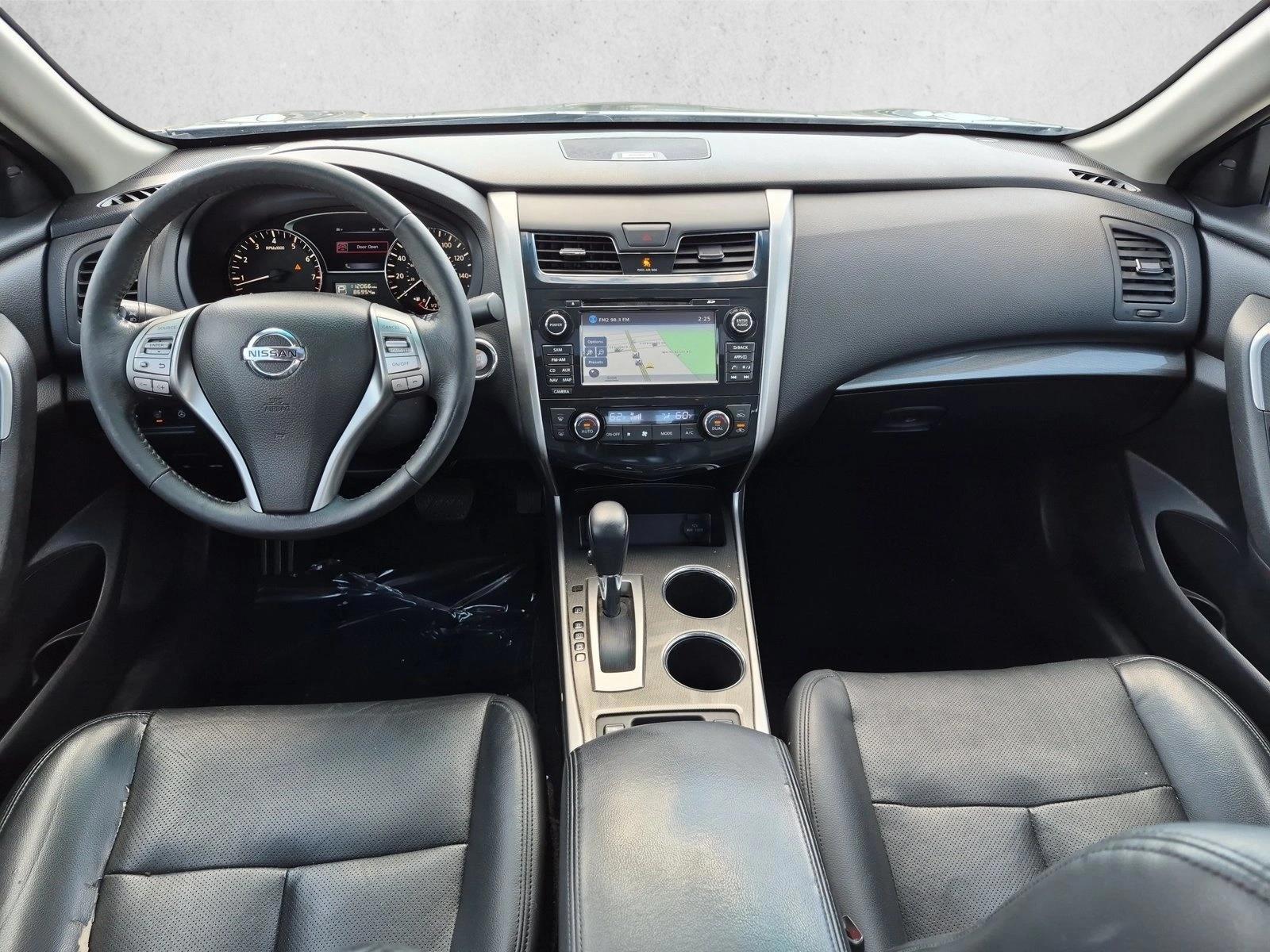 2015 Nissan Altima SL - Photo 16