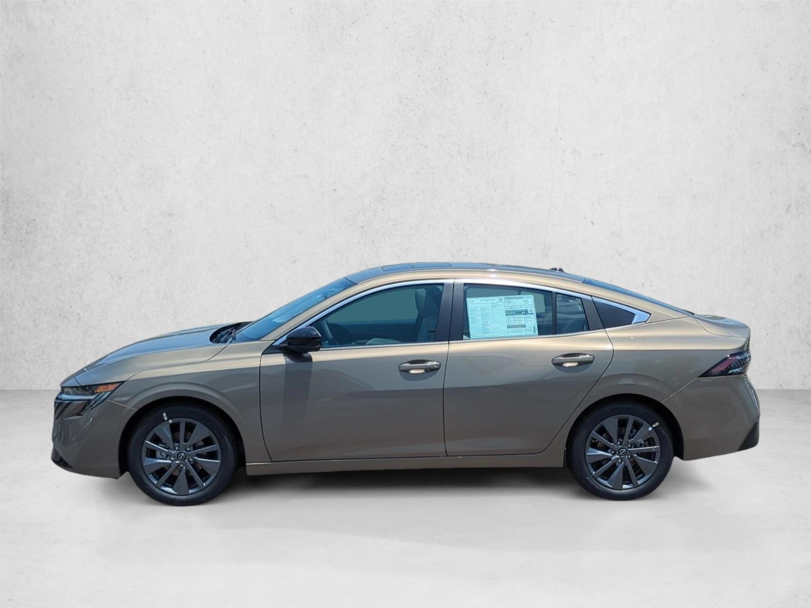 Thumbnail: 2026 Nissan Sentra - 2
