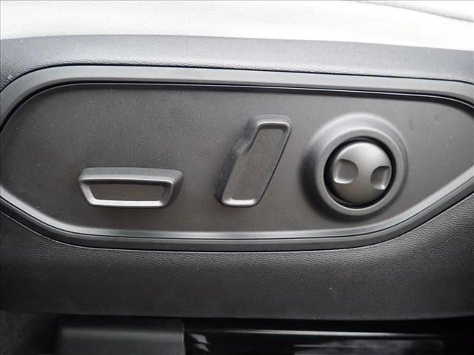 Thumbnail: 2026 Jeep Cherokee - 3