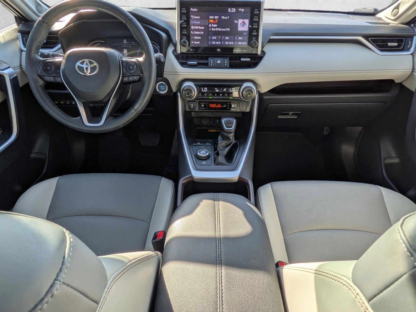 Thumbnail: 2022 Toyota RAV4 - 4