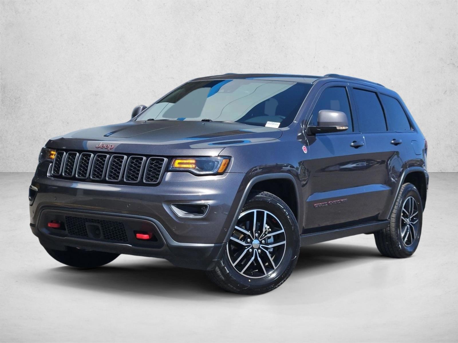 Thumbnail: 2017 Jeep Grand Cherokee - 2