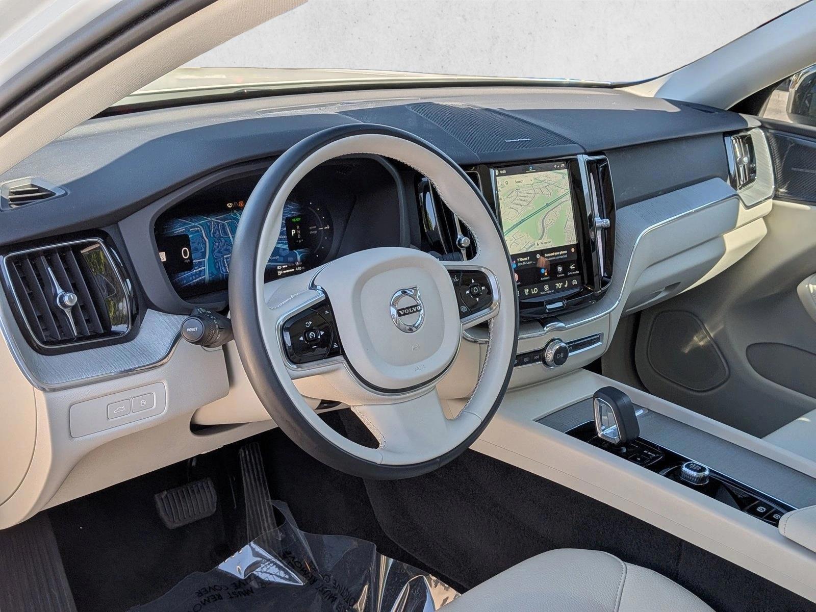 Thumbnail: 2024 Volvo XC60 - 3