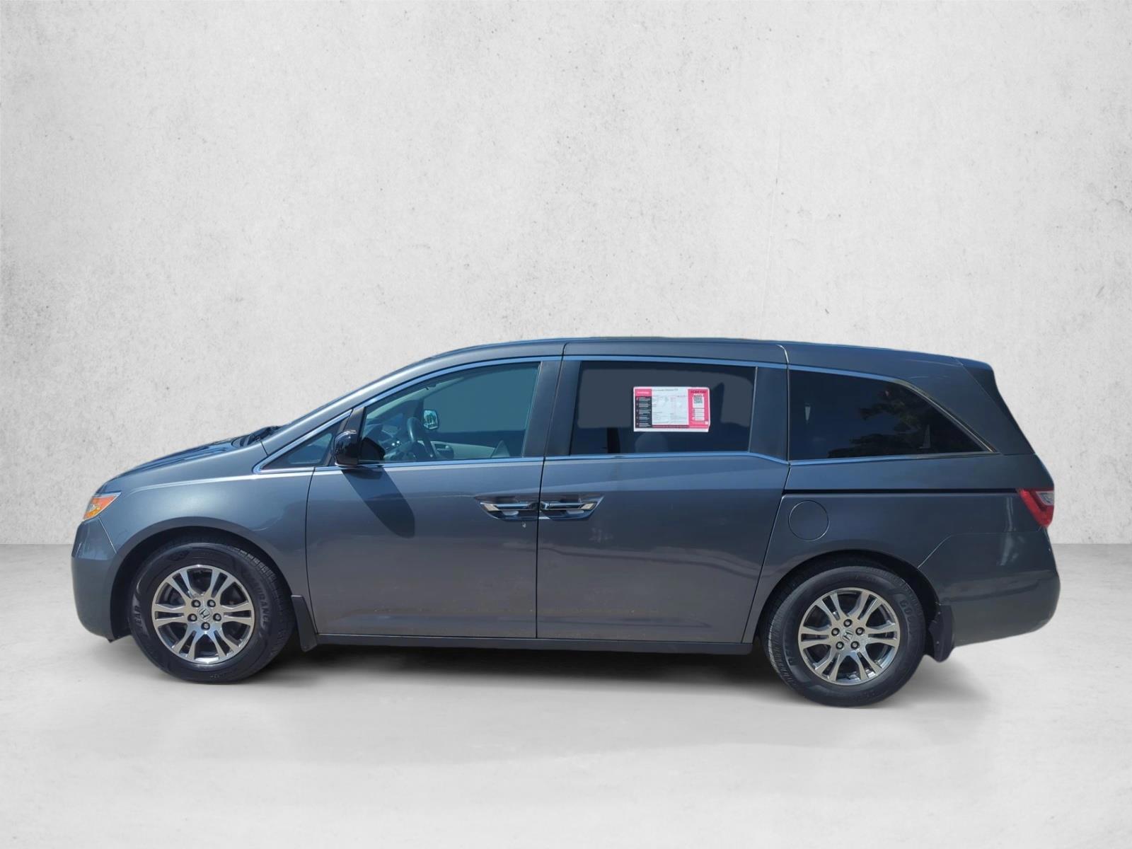 Thumbnail: 2013 Honda Odyssey - 2