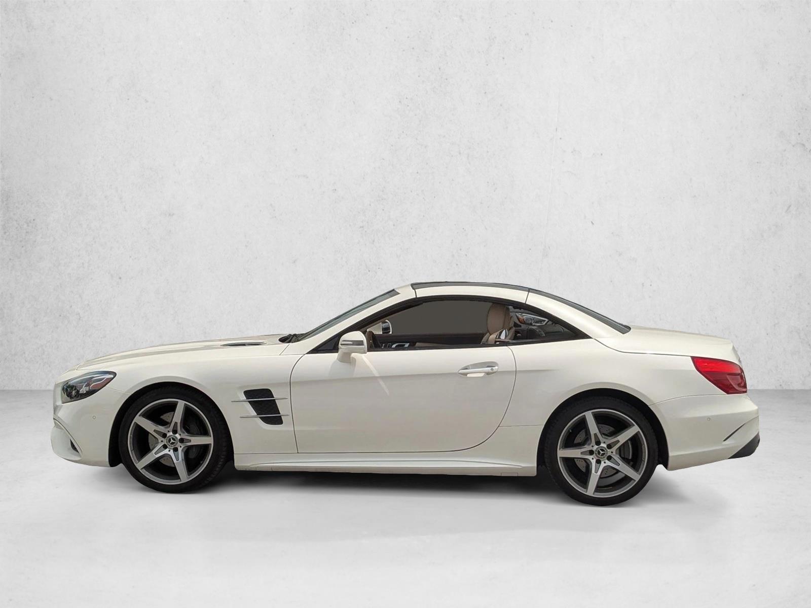 Thumbnail: 2019 Mercedes-Benz SL-Class - 2
