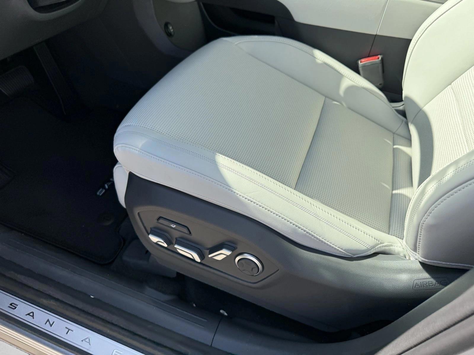 Thumbnail: 2026 Hyundai Santa Fe - 4