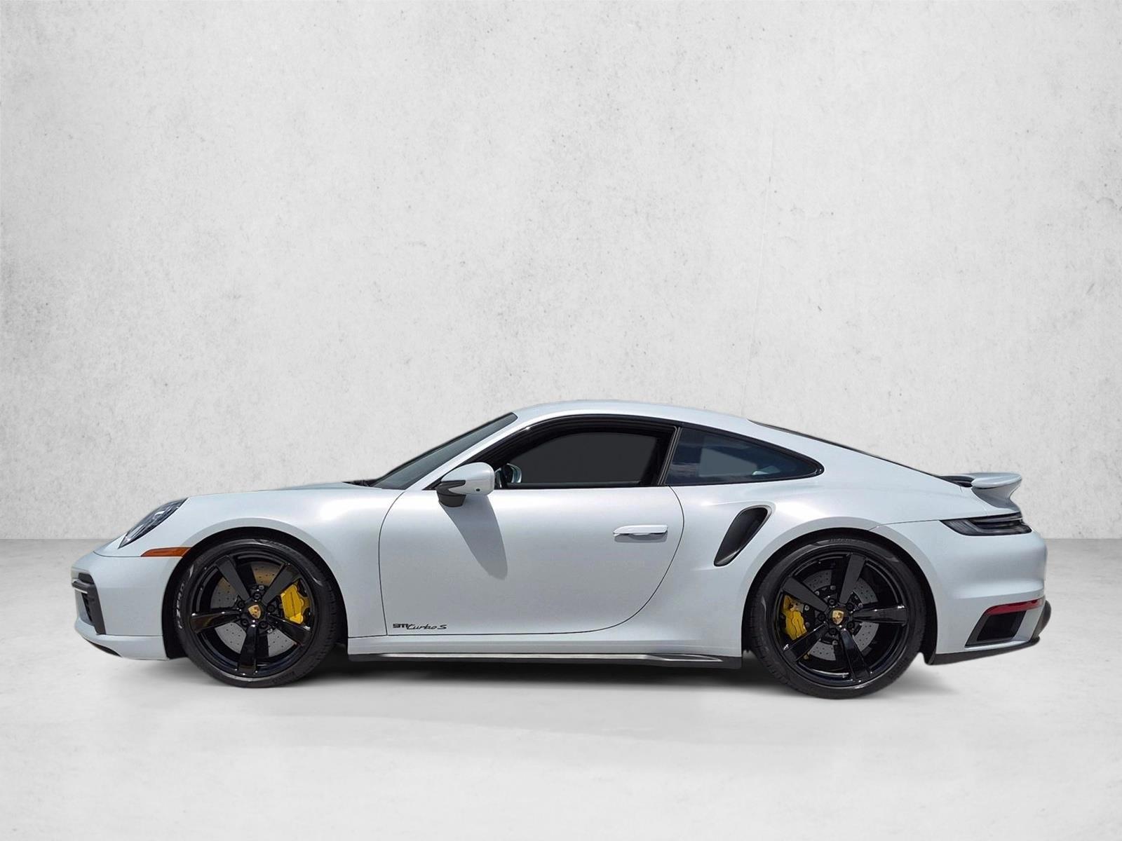 Thumbnail: 2023 Porsche 911 - 2